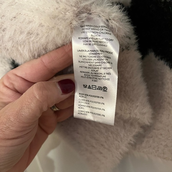 Anthropologie Pilcro NWT Beige and Black Star Sweater size M - Picture 4 of 6